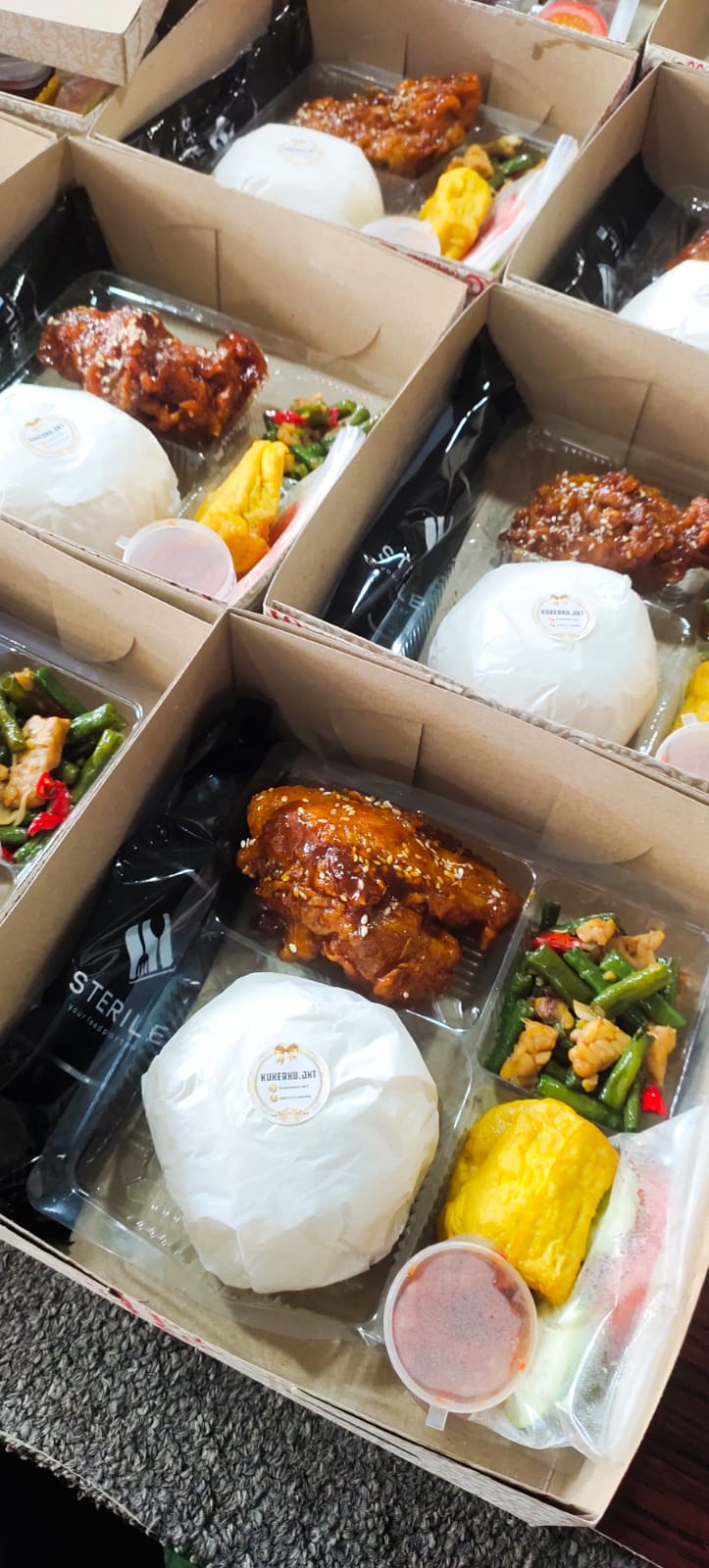 DAPUR RADEN NASI BOX 38K