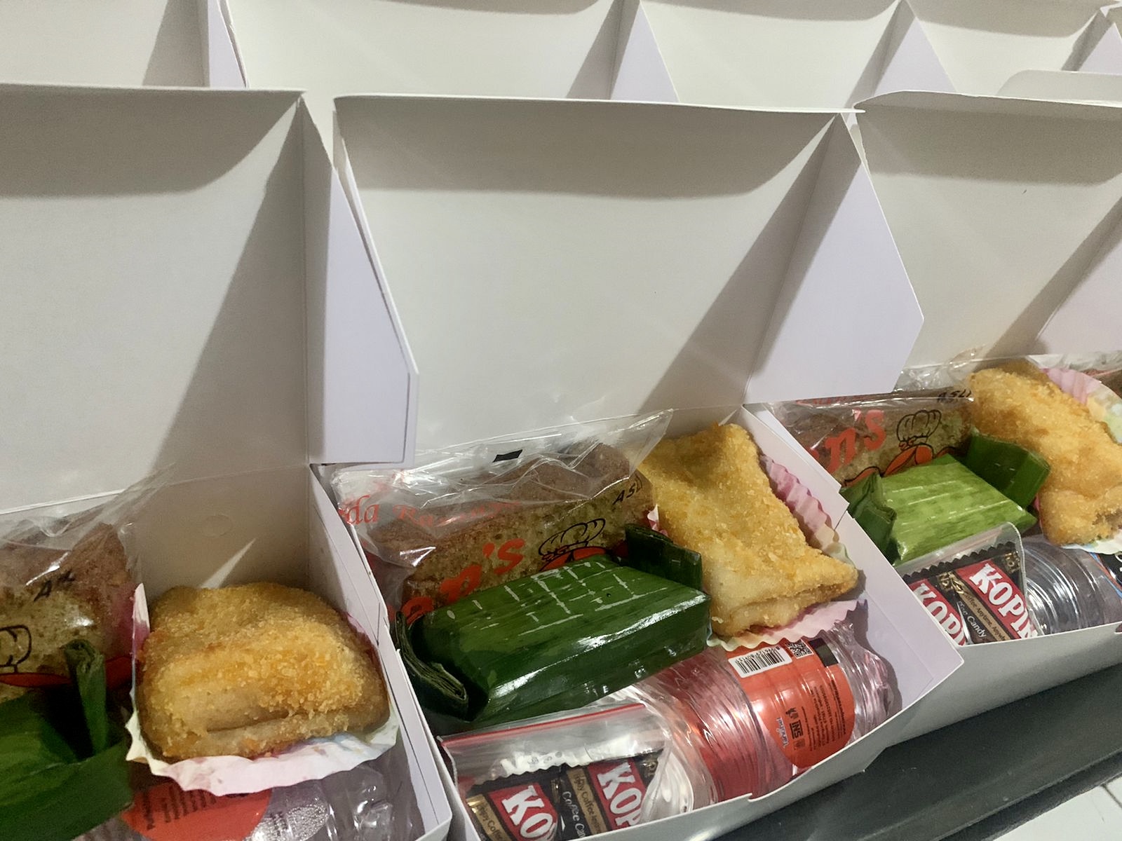 Paket Snack Raksabhumi 249
