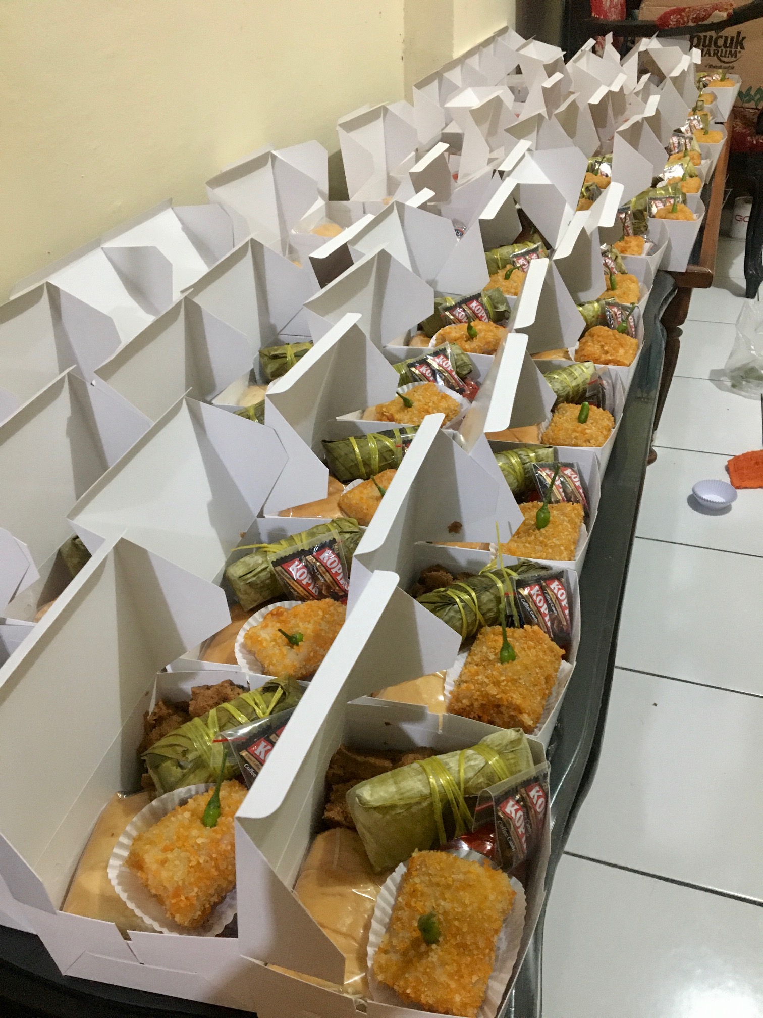 Paket Snack Raksabhumi 249