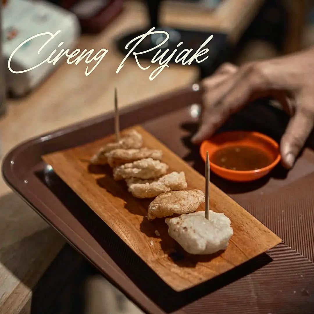 Cireng Rujak