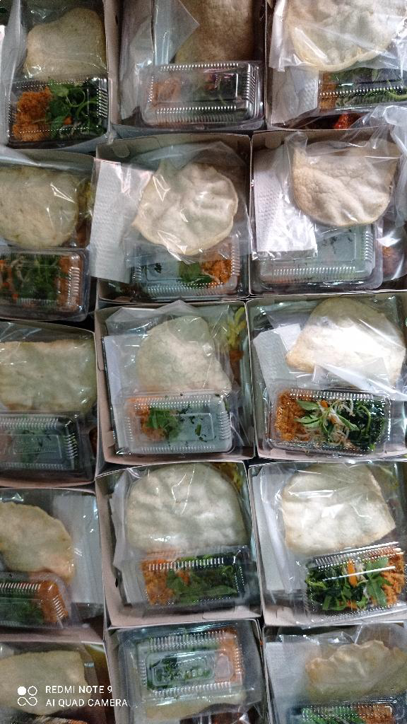 nasi kuning paket komplit 2