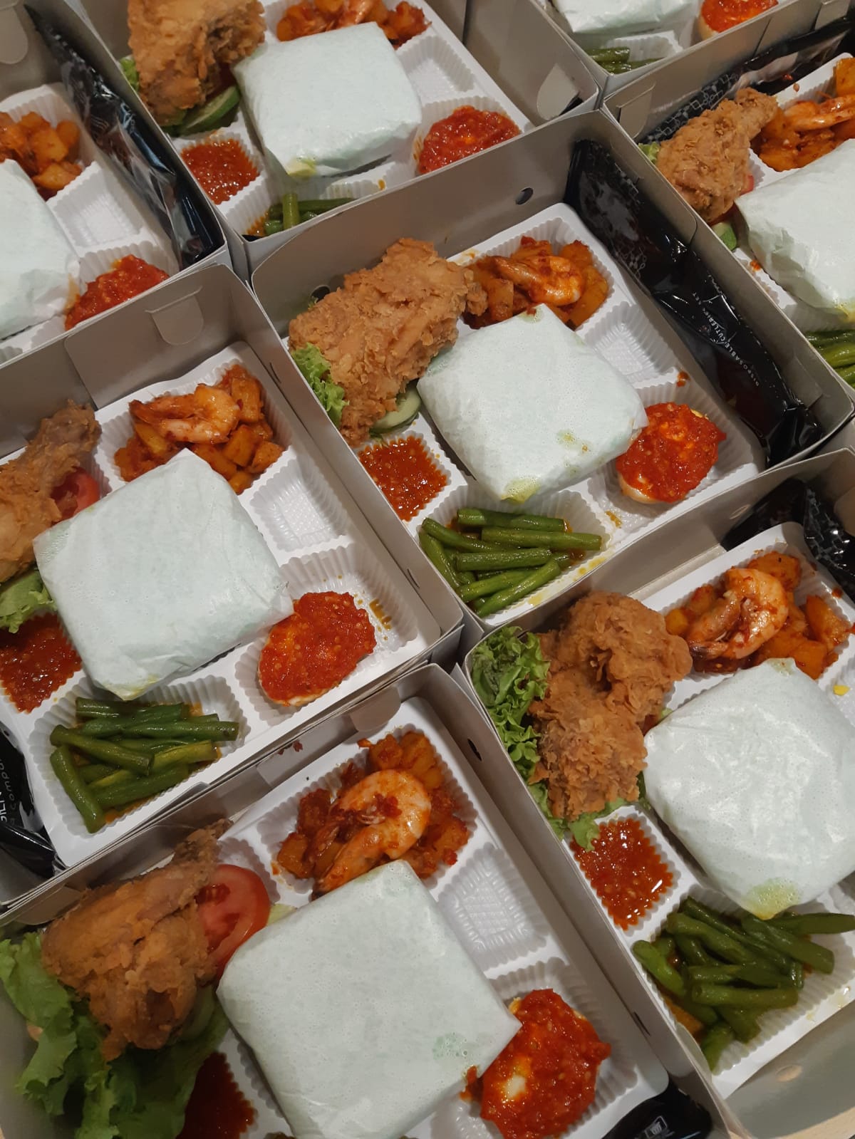 LUNCH BOX 50.000