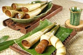 Kue Clorot