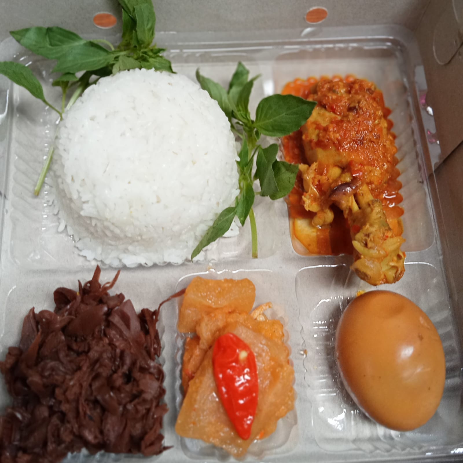 AYAM RICA-RICA