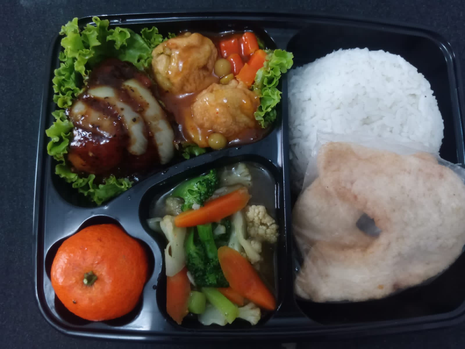 Nasi Box Kit Cat 5