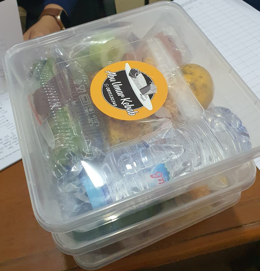 Lunch Box Paket A Abu Umar Kebab