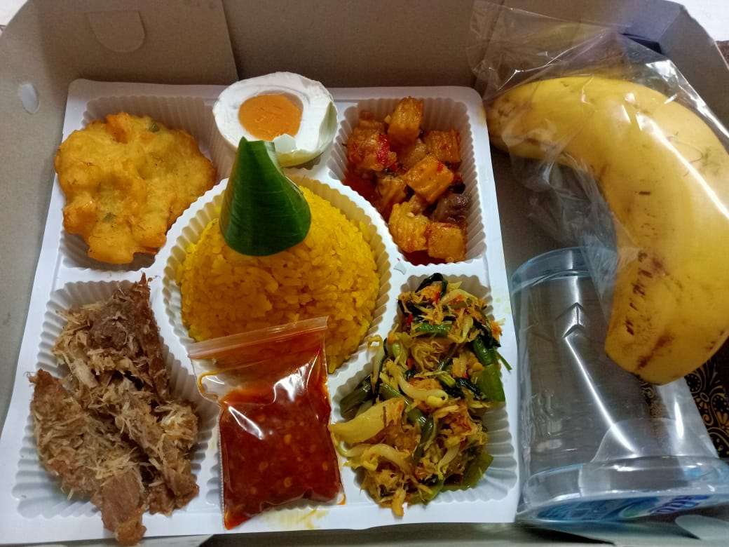 Nasi kuning krawu mewah