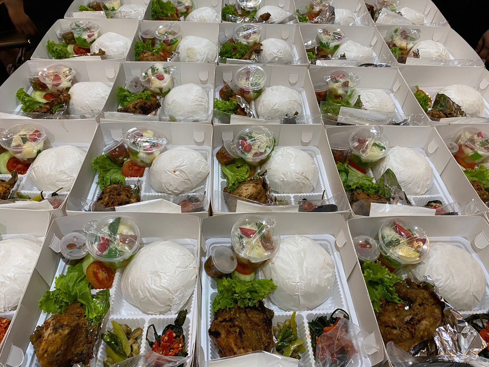 NitNet Premium Rice Box Ayam Taliwang