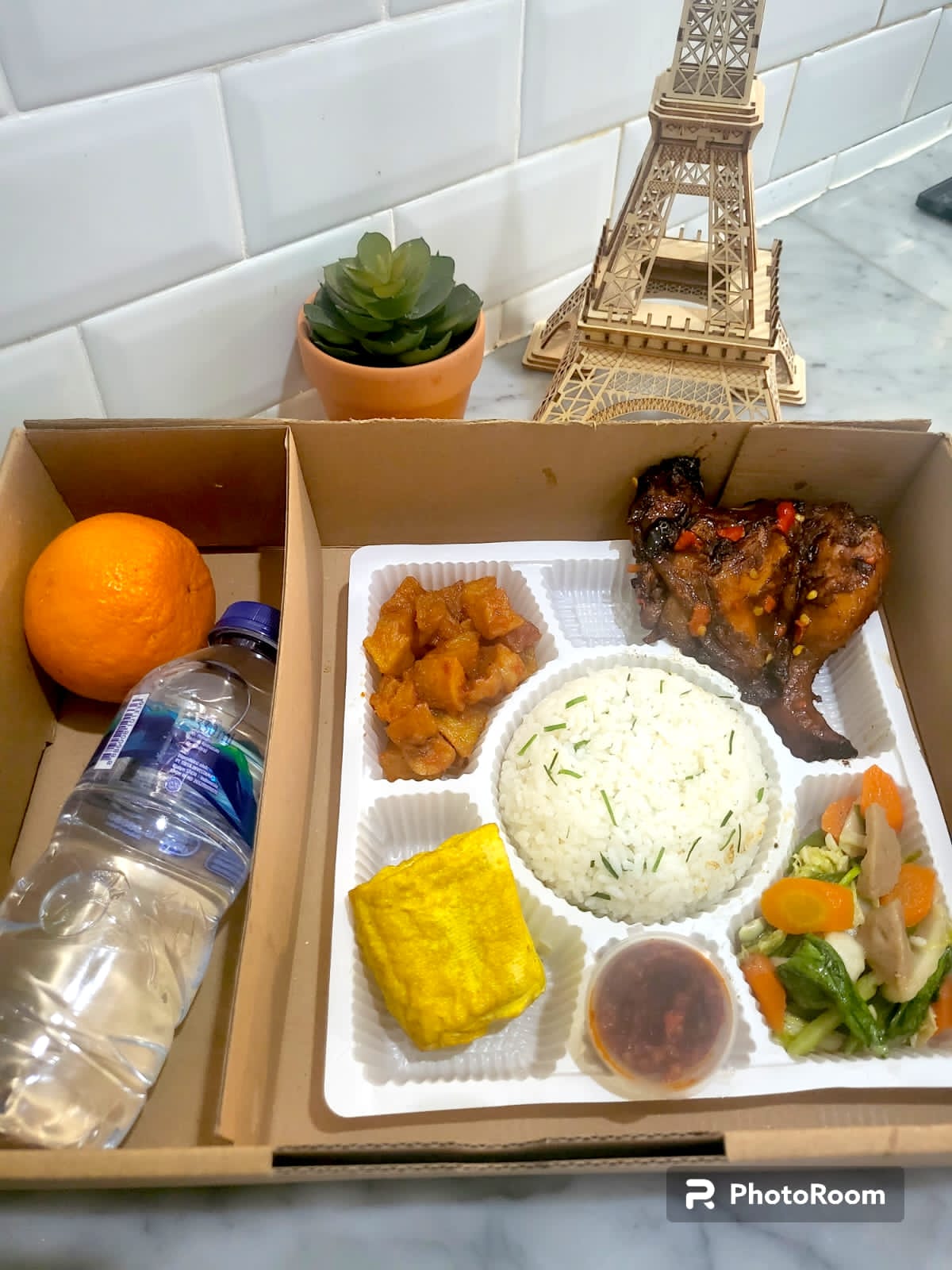 Nasi Daun Jeruk