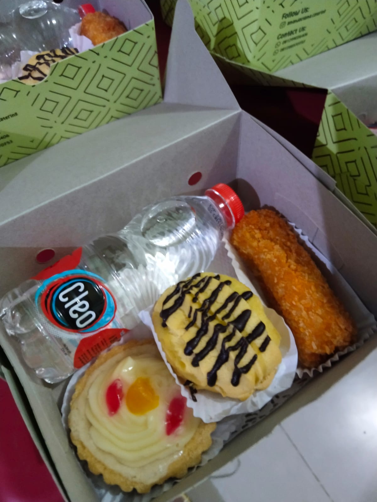 SNACK BOKS D