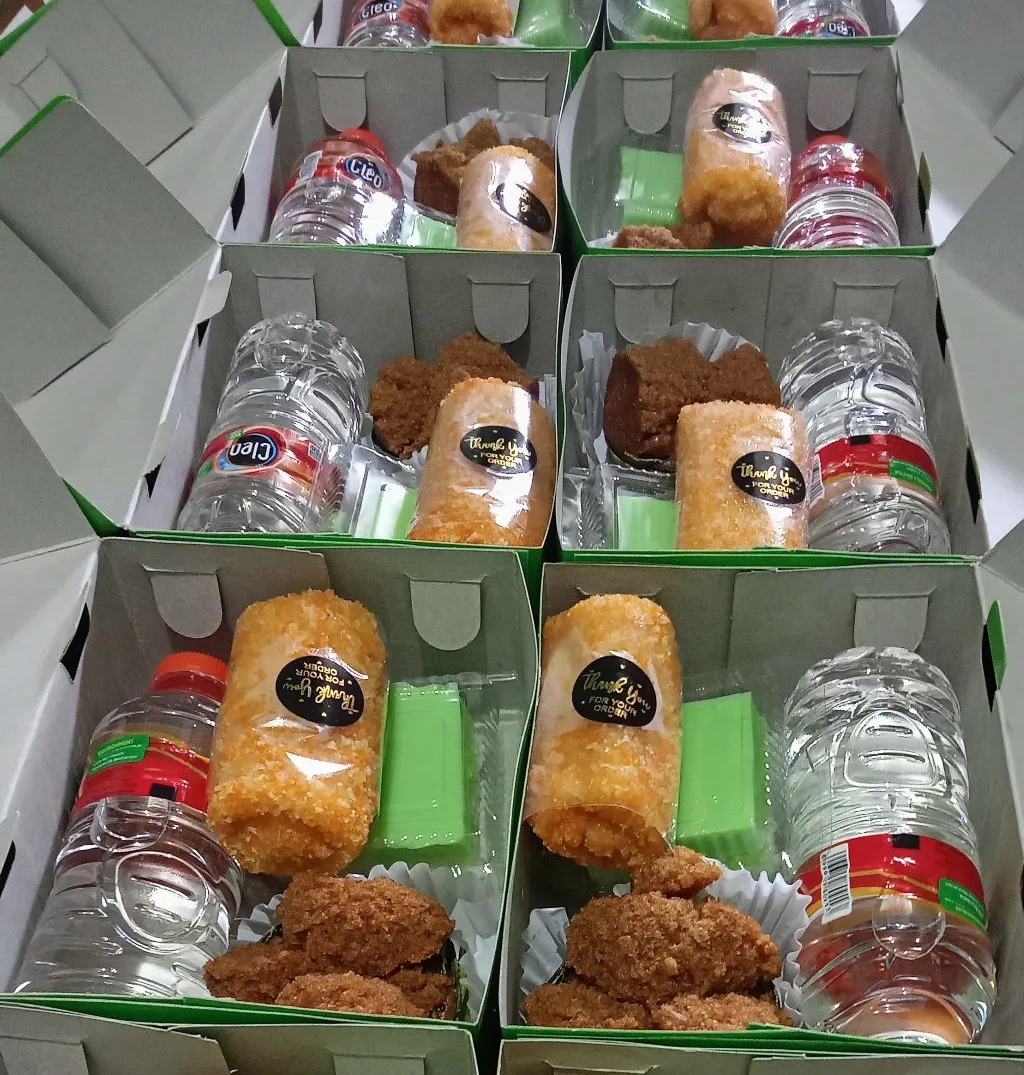 Snack box fairus