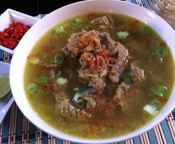 SOTO DAGING KUAH BENINGING