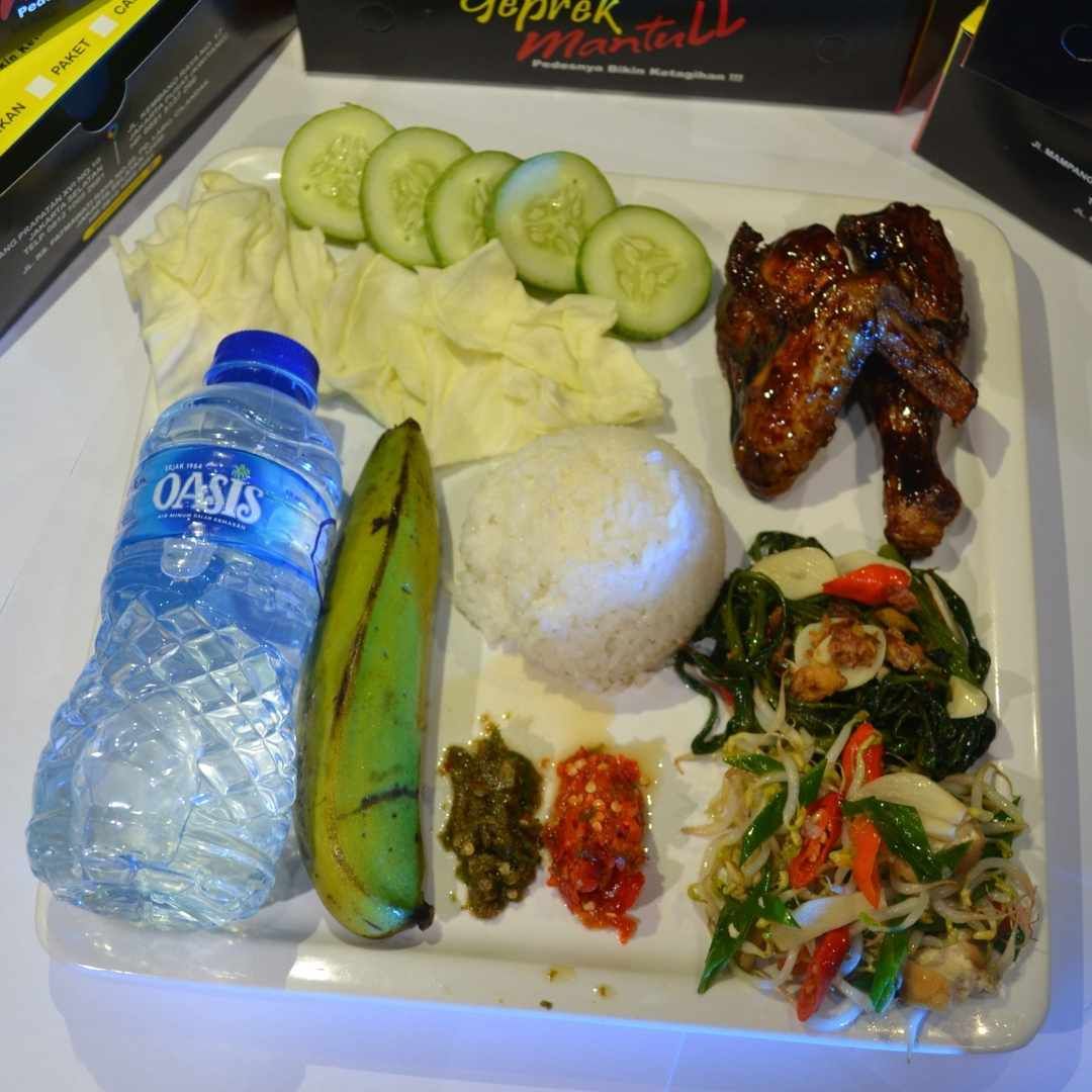 paket ayam bakar dan sayur