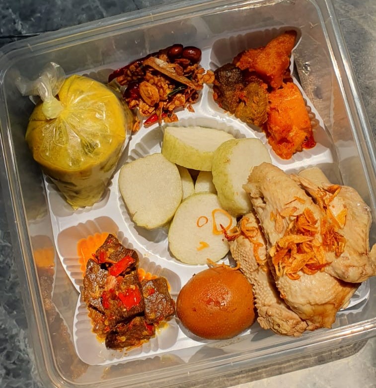 Lontong Cap Gomeh