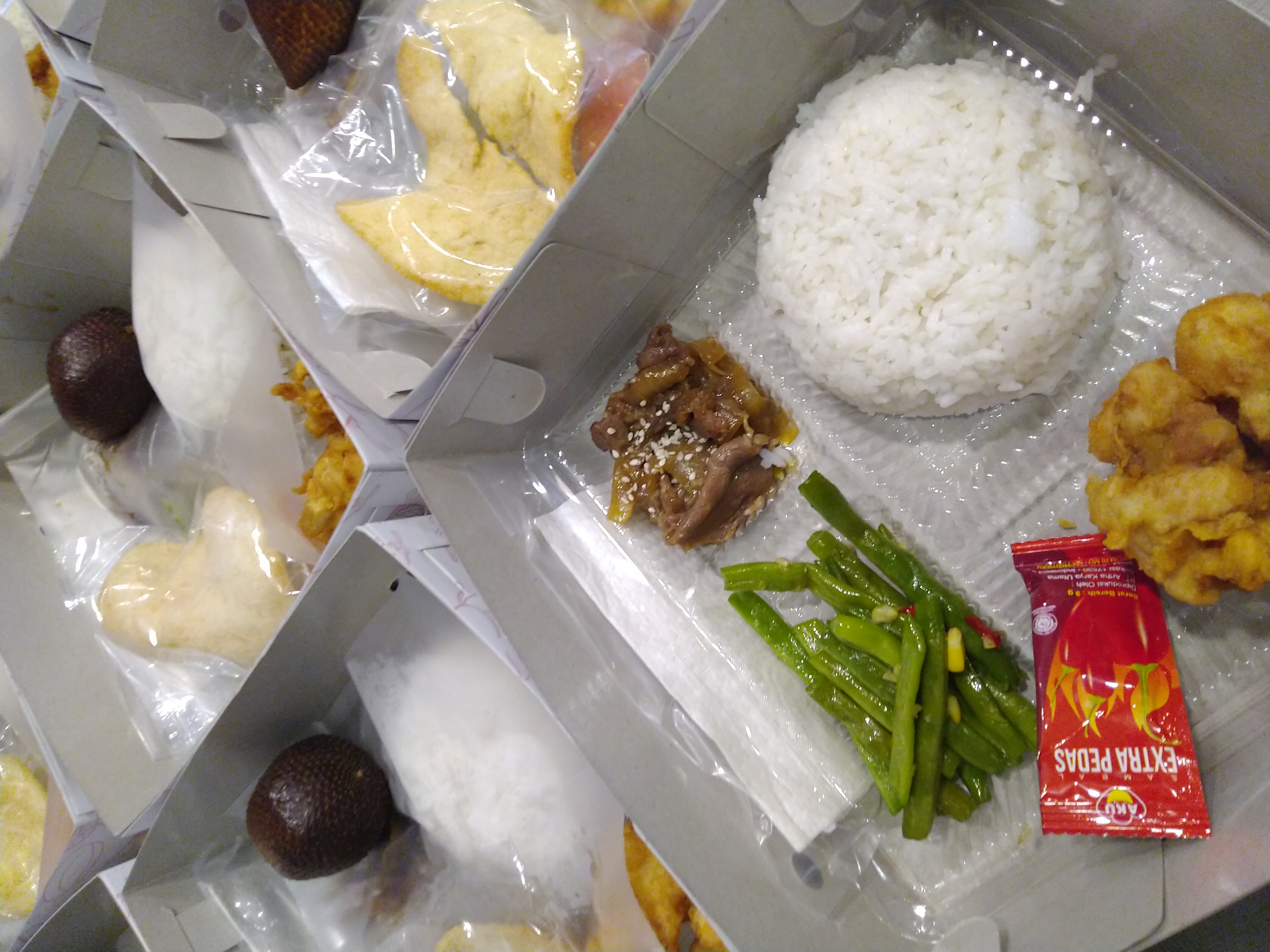 LUNCH BOX 47000