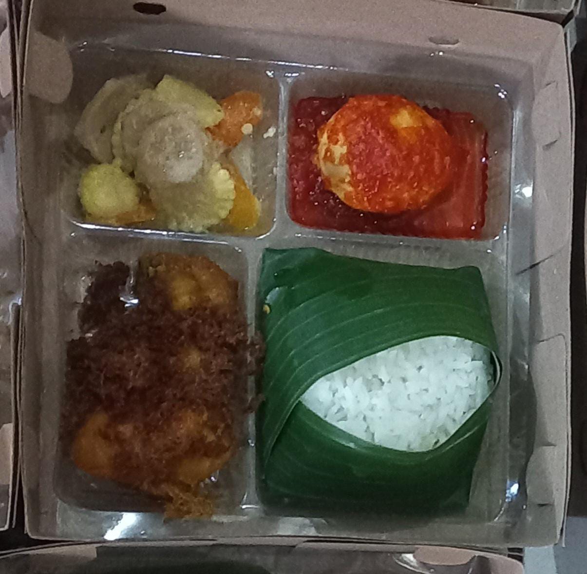 Nasi Box 3