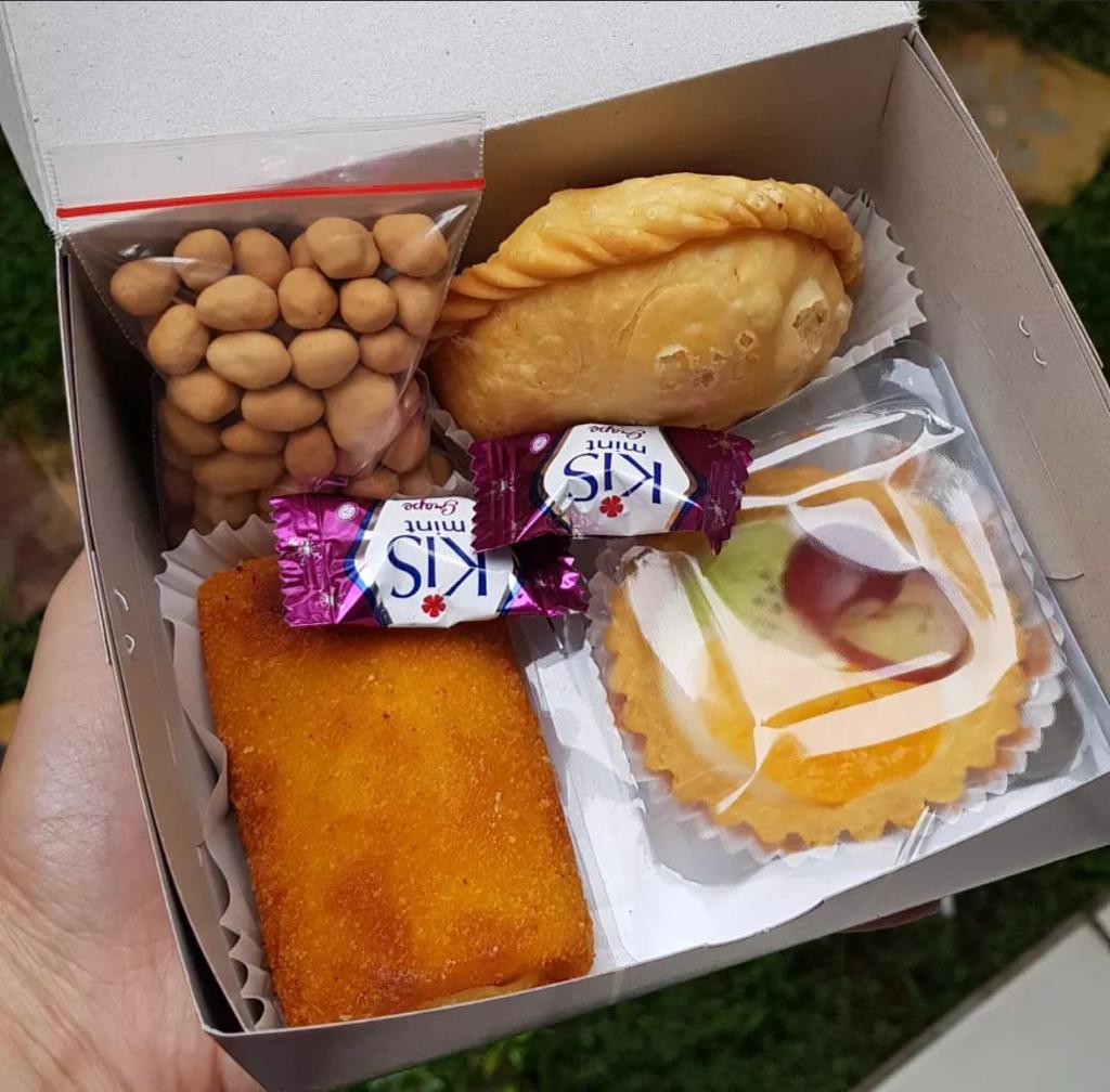 SNACK BOX