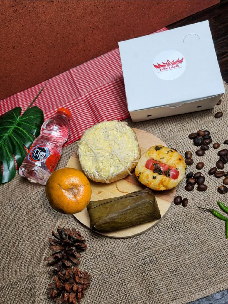 Snack Box - Donat + Lontong + Muffin Sosis1