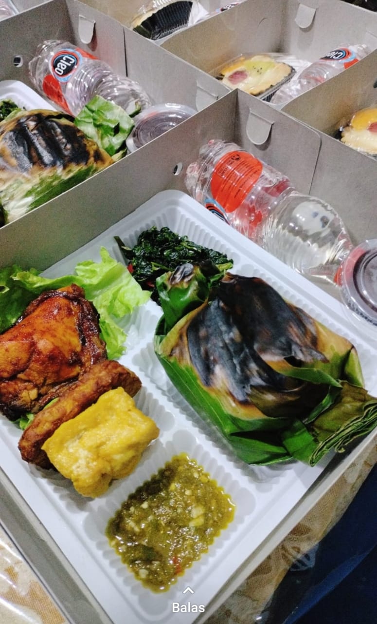 Paket Nasi Box Enak