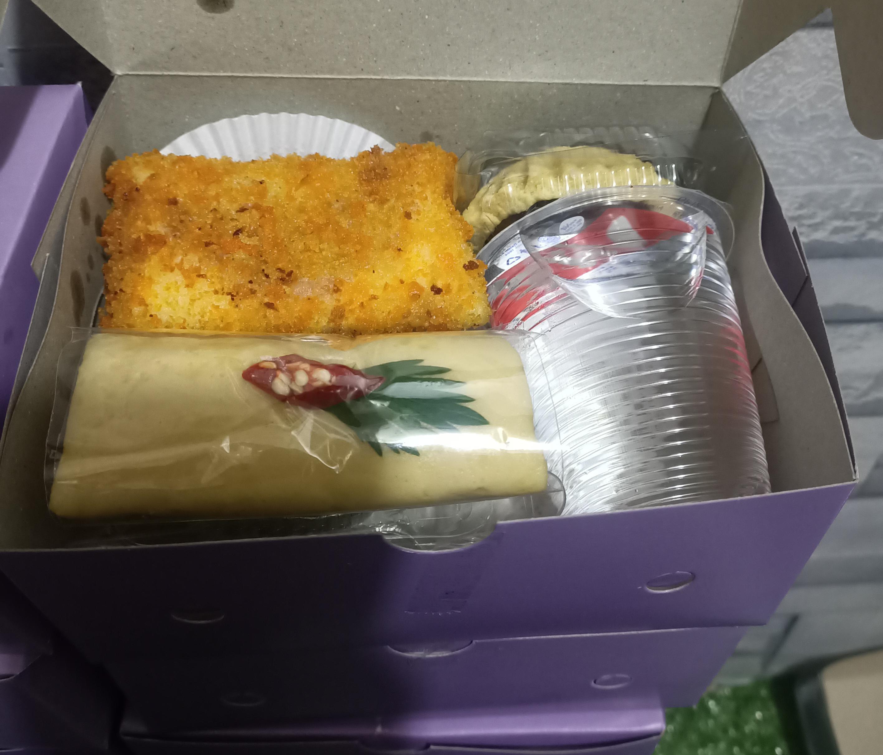Paket Snack Box Moe99