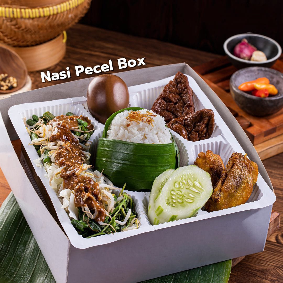 Nasi Pecel Komplit