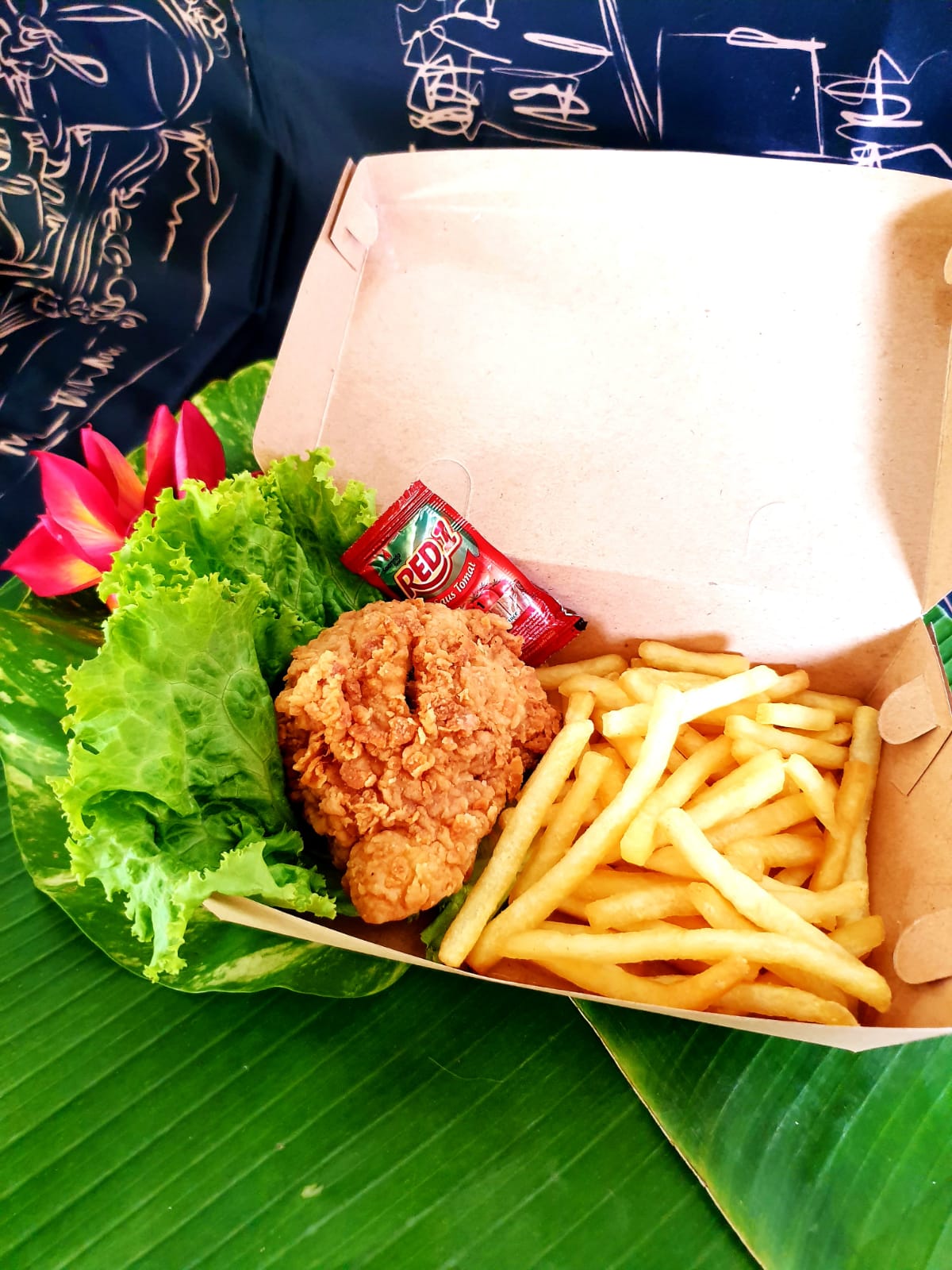 AYAM CRISPY + KENTANG GORENG