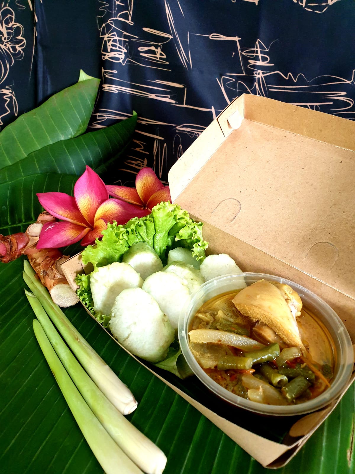 LONTONG SAYUR AYAM