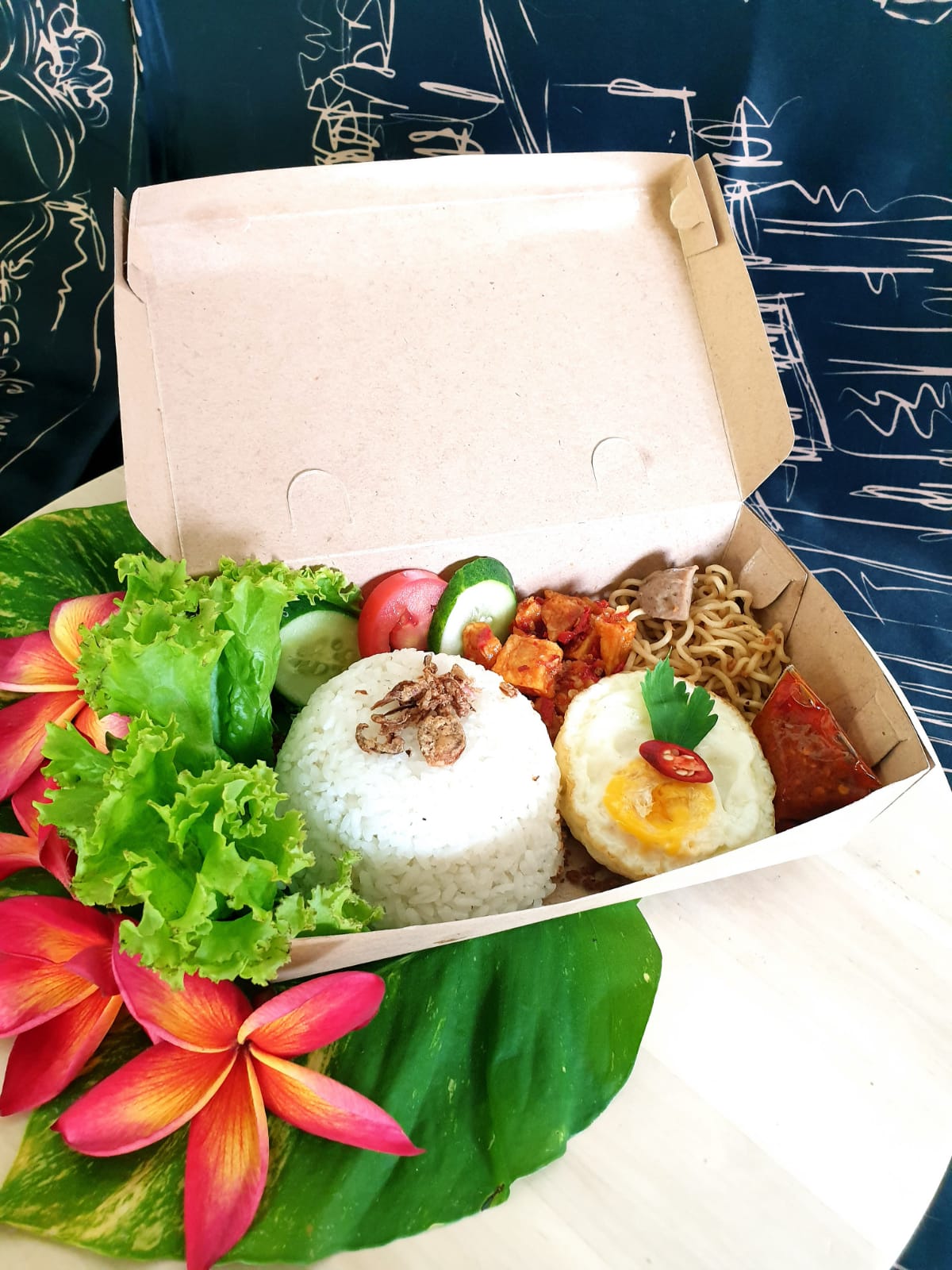 NASI CAMPUR TELUR CEPLOK