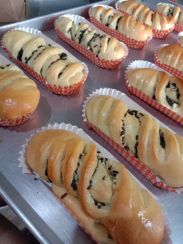 aneka roti manis2
