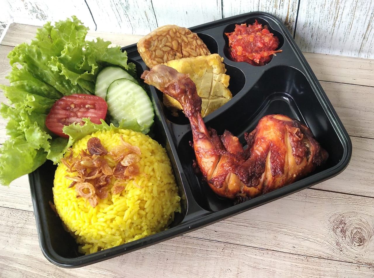 Nasi Box Dapur Vionesha