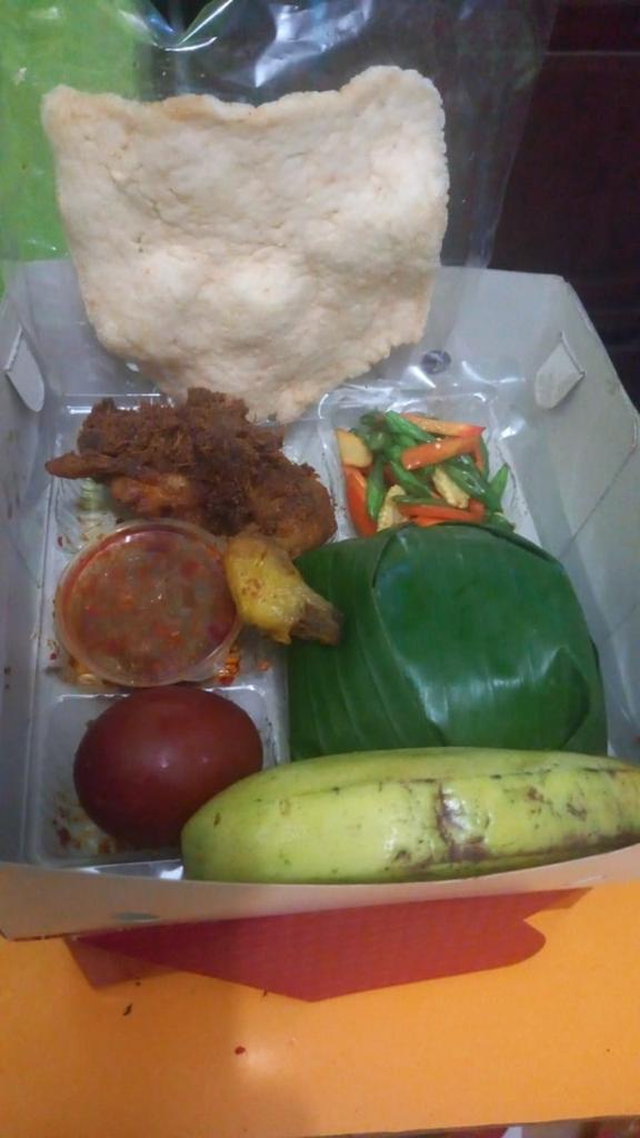 Nasi Box (Dapoer Mpok Lely)