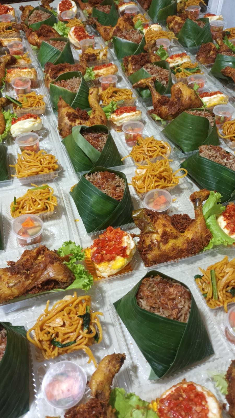 Paket Makanan Tambahan Pendamping