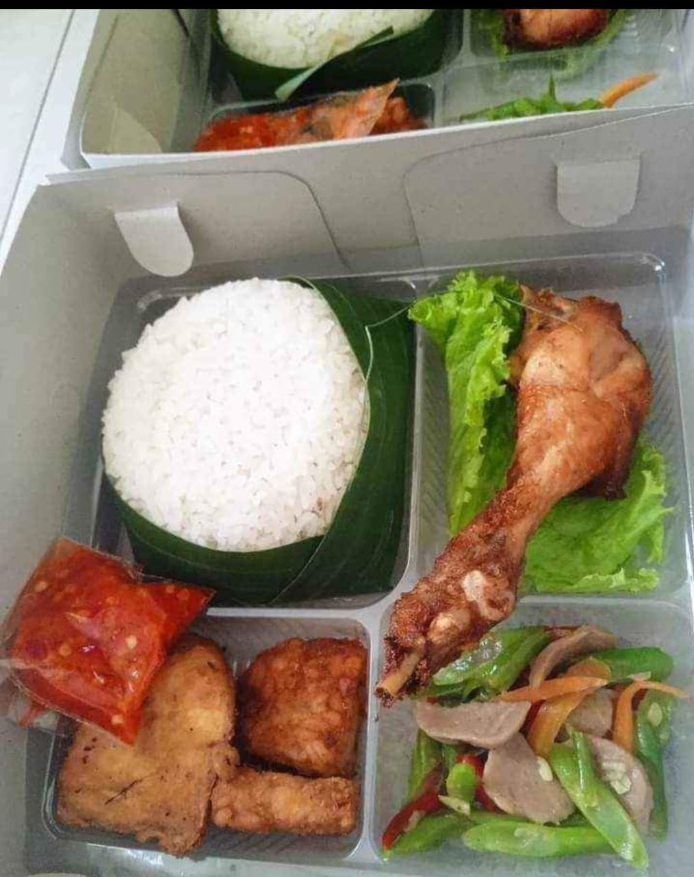 Paket 1 Lunch Box Nadina Cake
