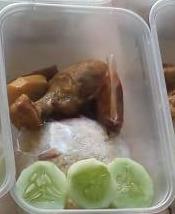 Nasi Liwet Ayam Goreng