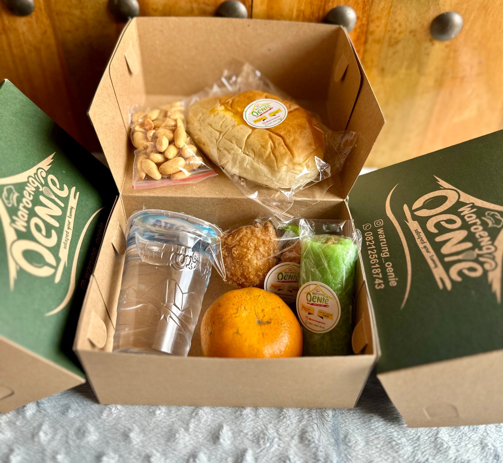 Waroeng Oenie Snack Box 17