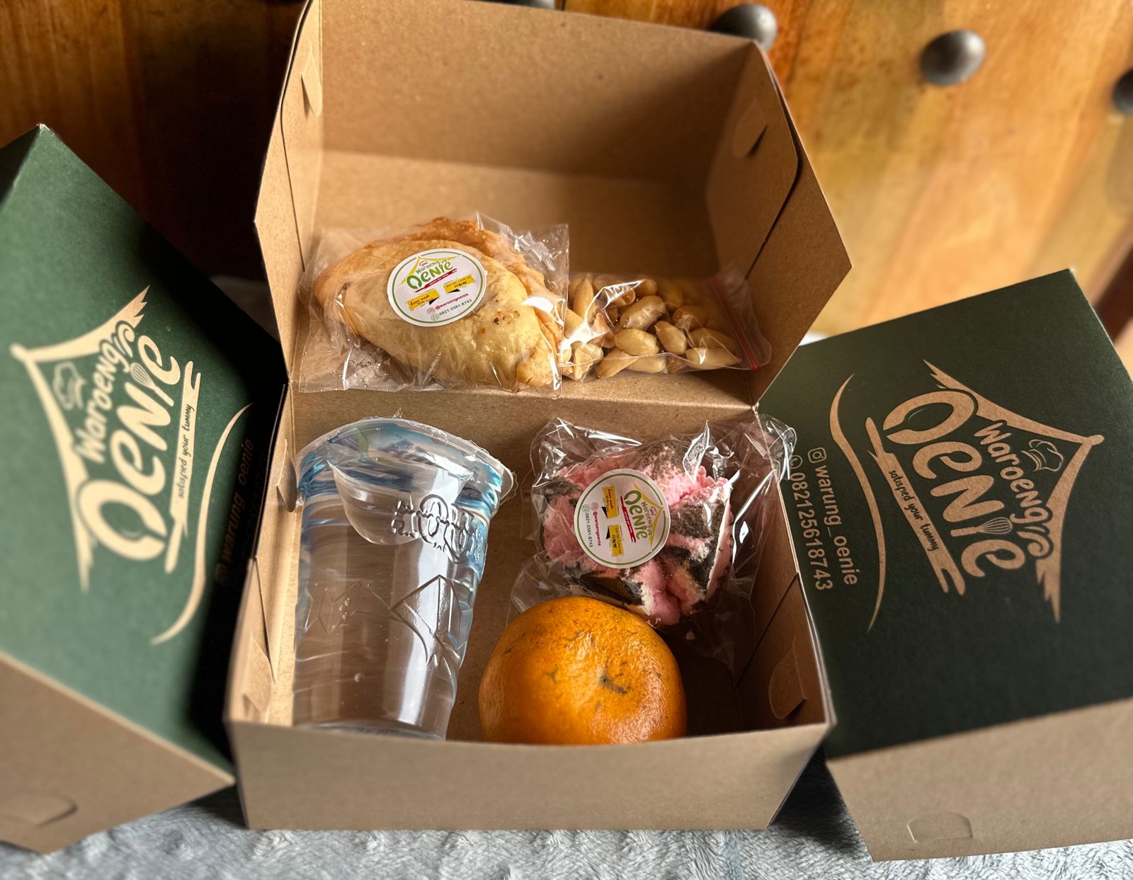 Waroeng Oenie Snack Box 15