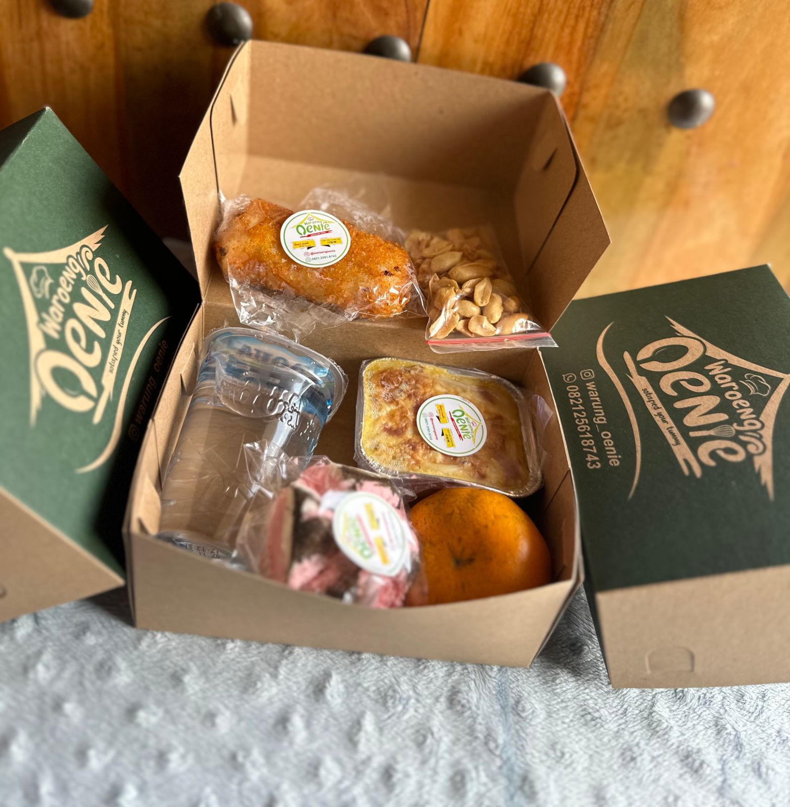 Waroeng Oenie Snack Box 8