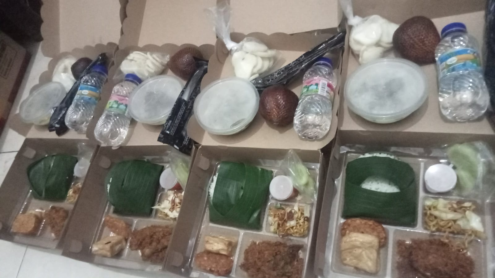 Paket Nasi &amp; Snack