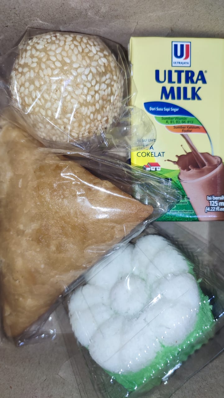 Paket Nasi &amp; Snack