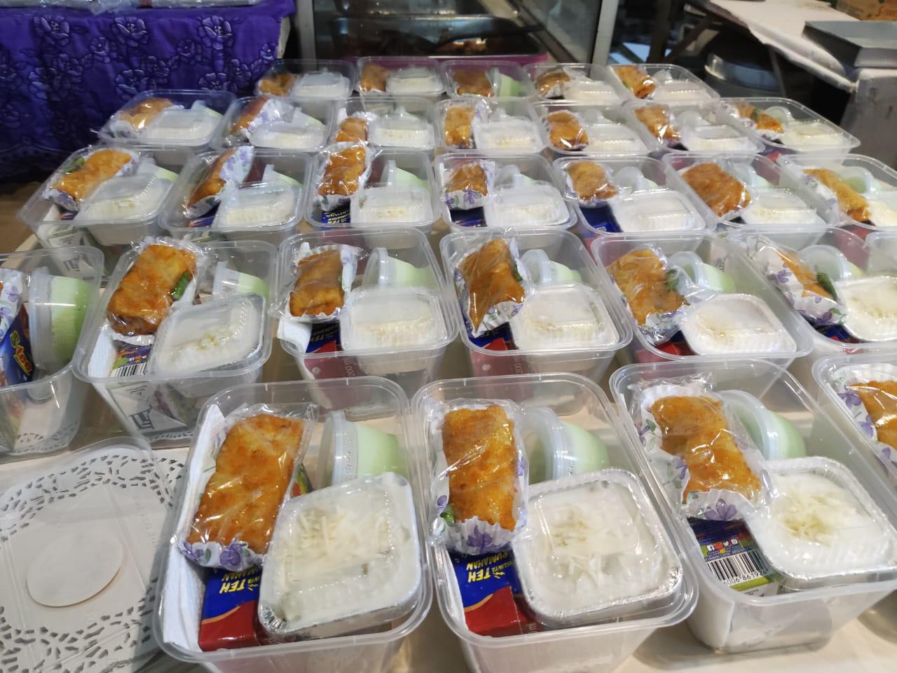 Paket Nasi + Snack Box4