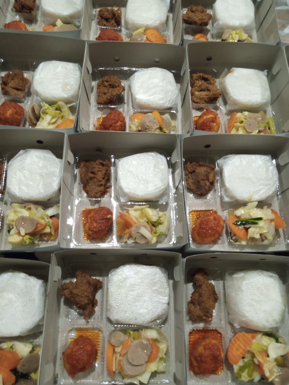 Nasi Box Pawon Utie