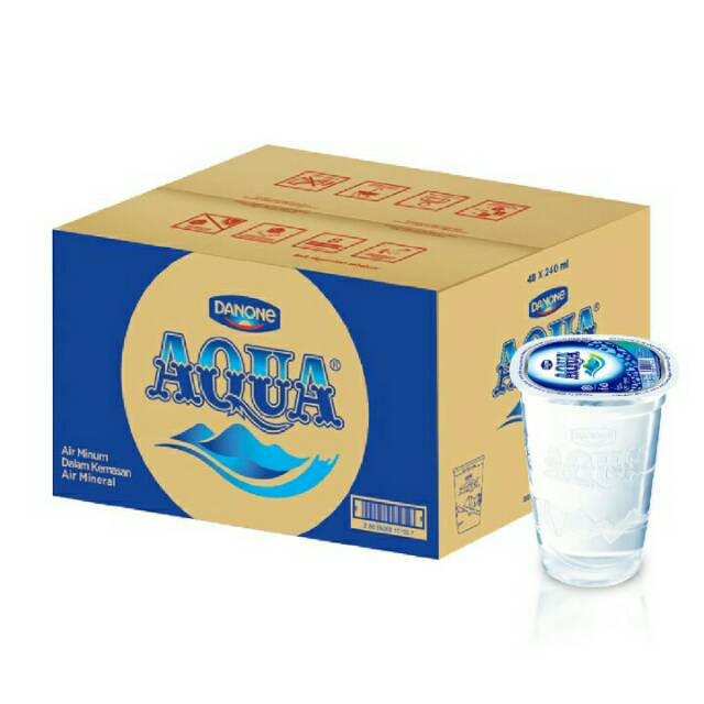 AQUA Gelas 240 ML