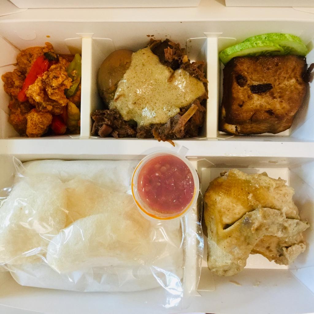 Paket Gudeg Komplit