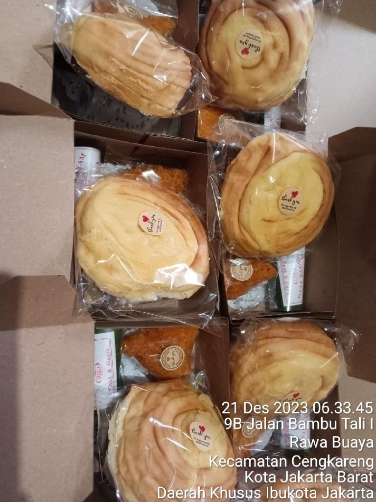 Paket nasi dan snack5