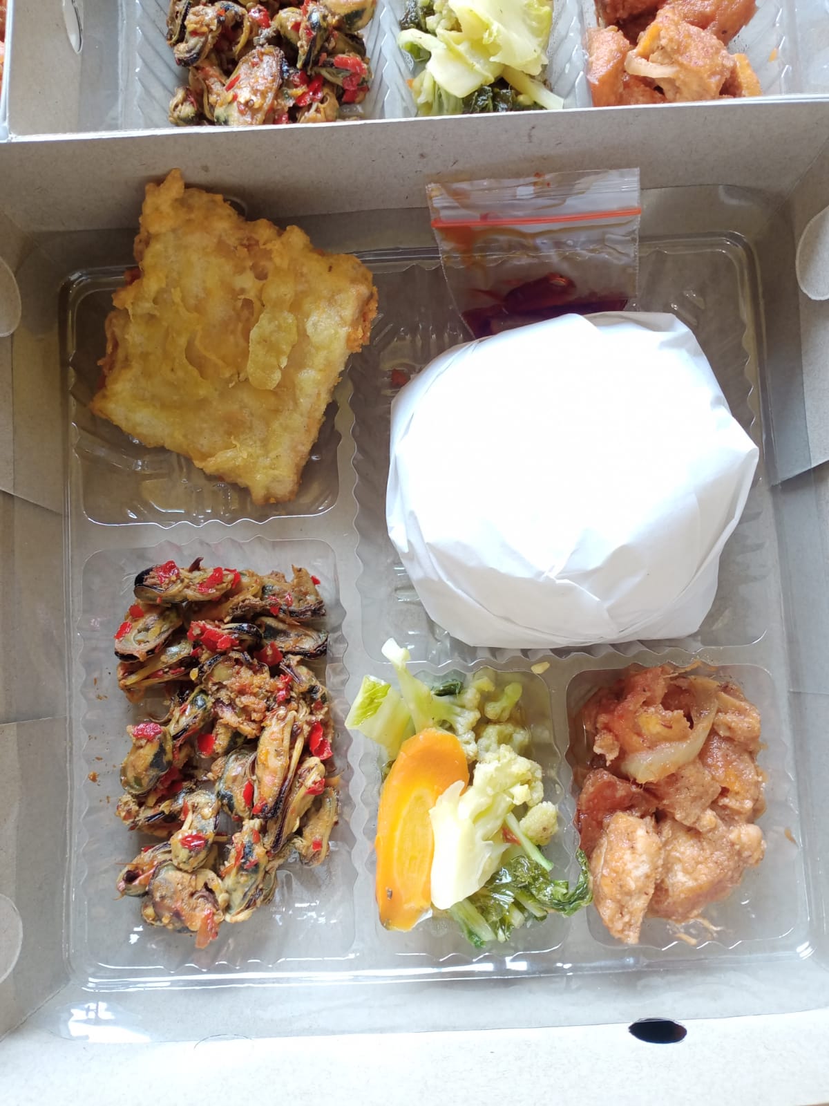 nasi box avant garde resto