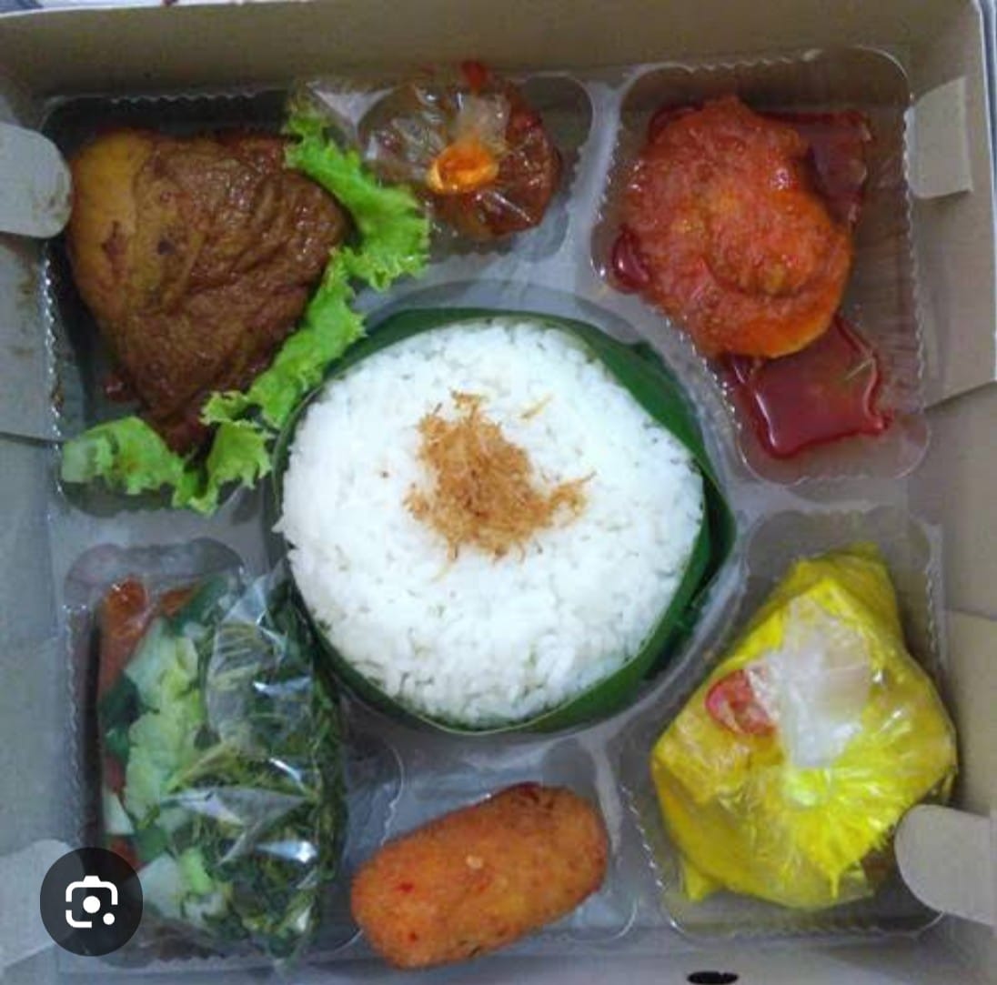 Nasi Box Mak Ida B