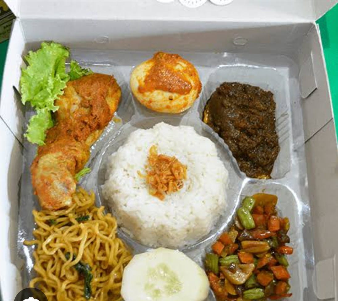 Nasi Box Mak Ida A