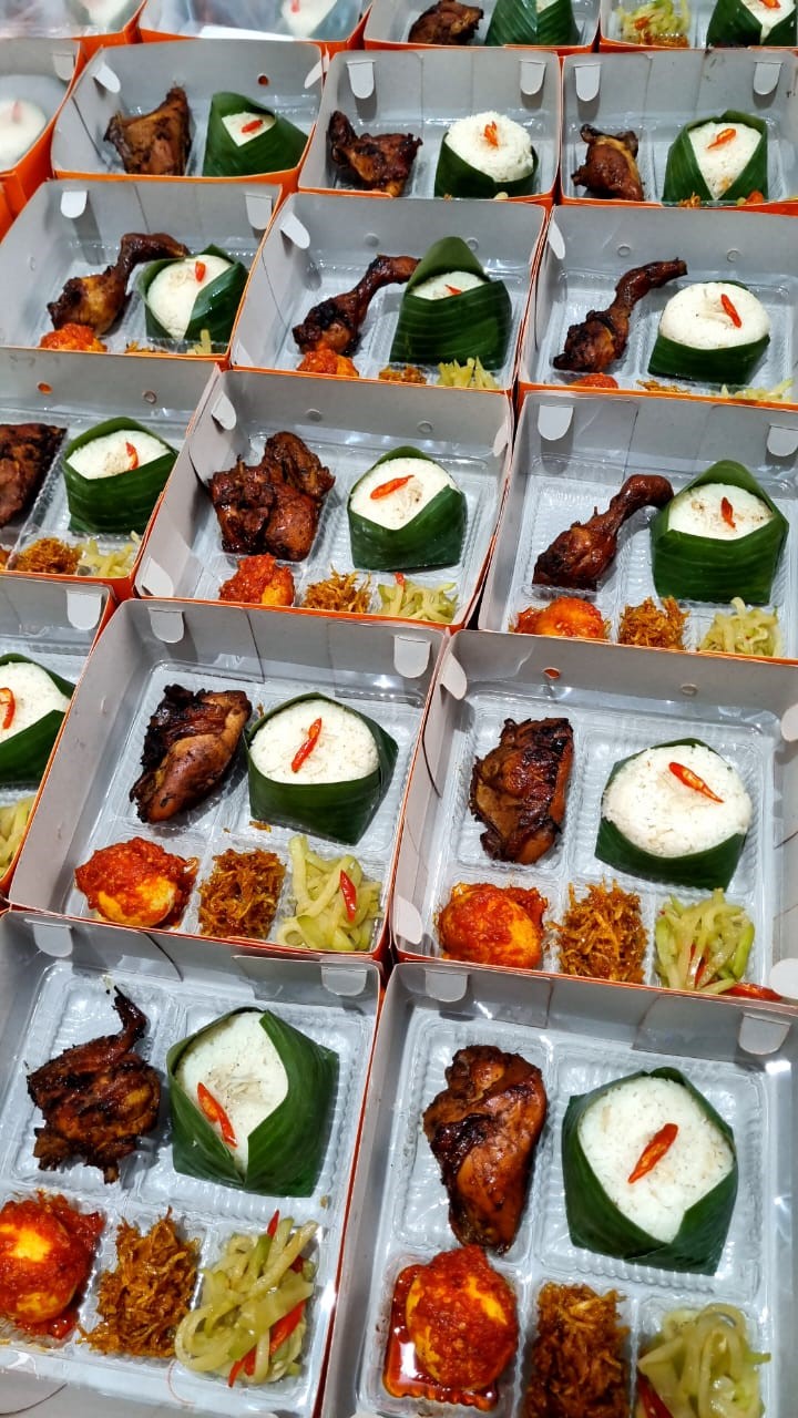 Paket Nasi Box dan Snack