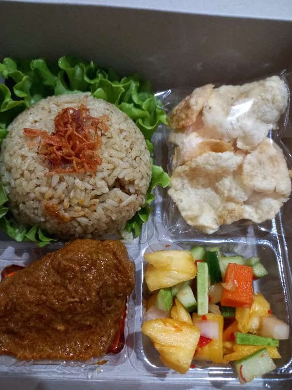 Nasi Box Kebuli Spesial Rendang