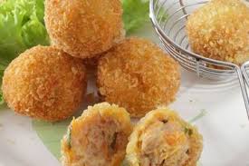 Bola Keju Ayam